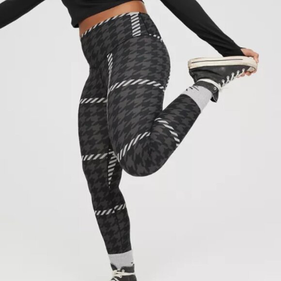 NWT AERIE | OFFLINE Real Me XTRA 7/8 Hi-Rise Legging Patterned | Sz. S - Picture 3 of 11